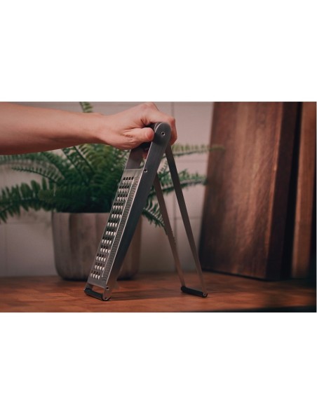 Grattugia salvaspazio Riv in acciaio 2 lati foto incisi