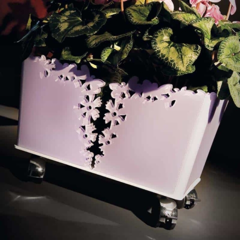 Porta vaso Butterfly lilla in cristallo acrilico Vesta con ruote